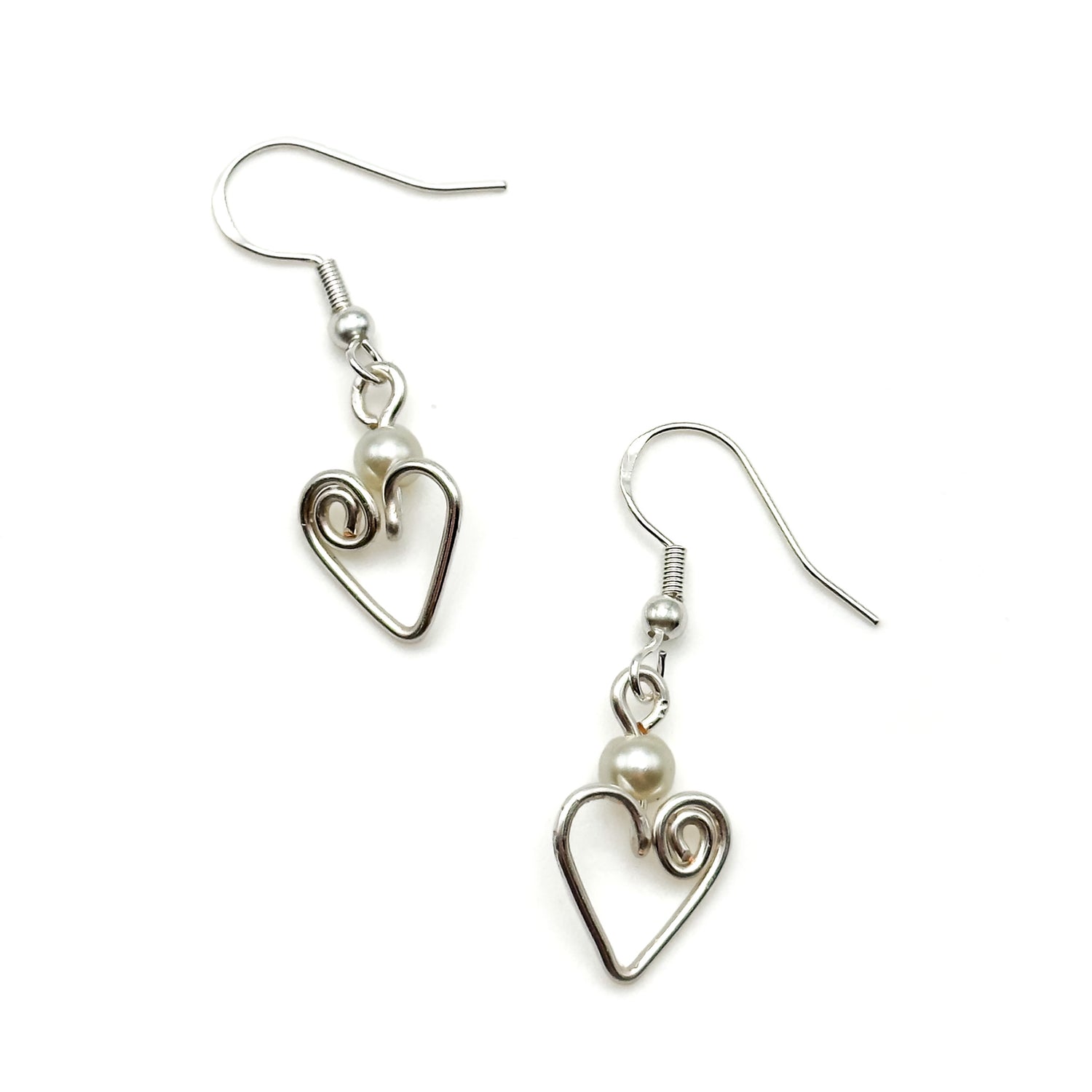 Affection silver heart and pearl earrings