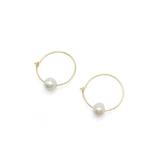 Freshwater pearl gold hoop earrings