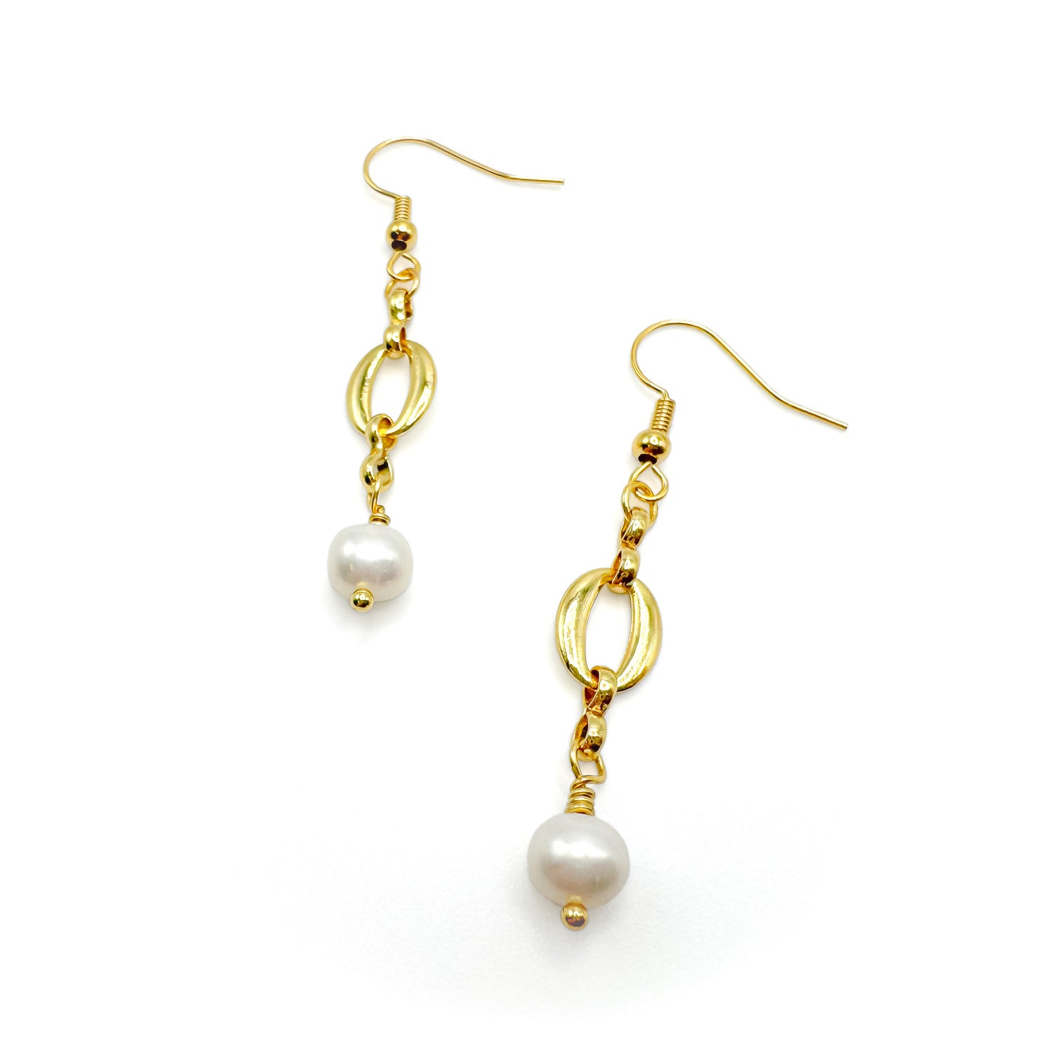 Gold  pearl dangle earrings