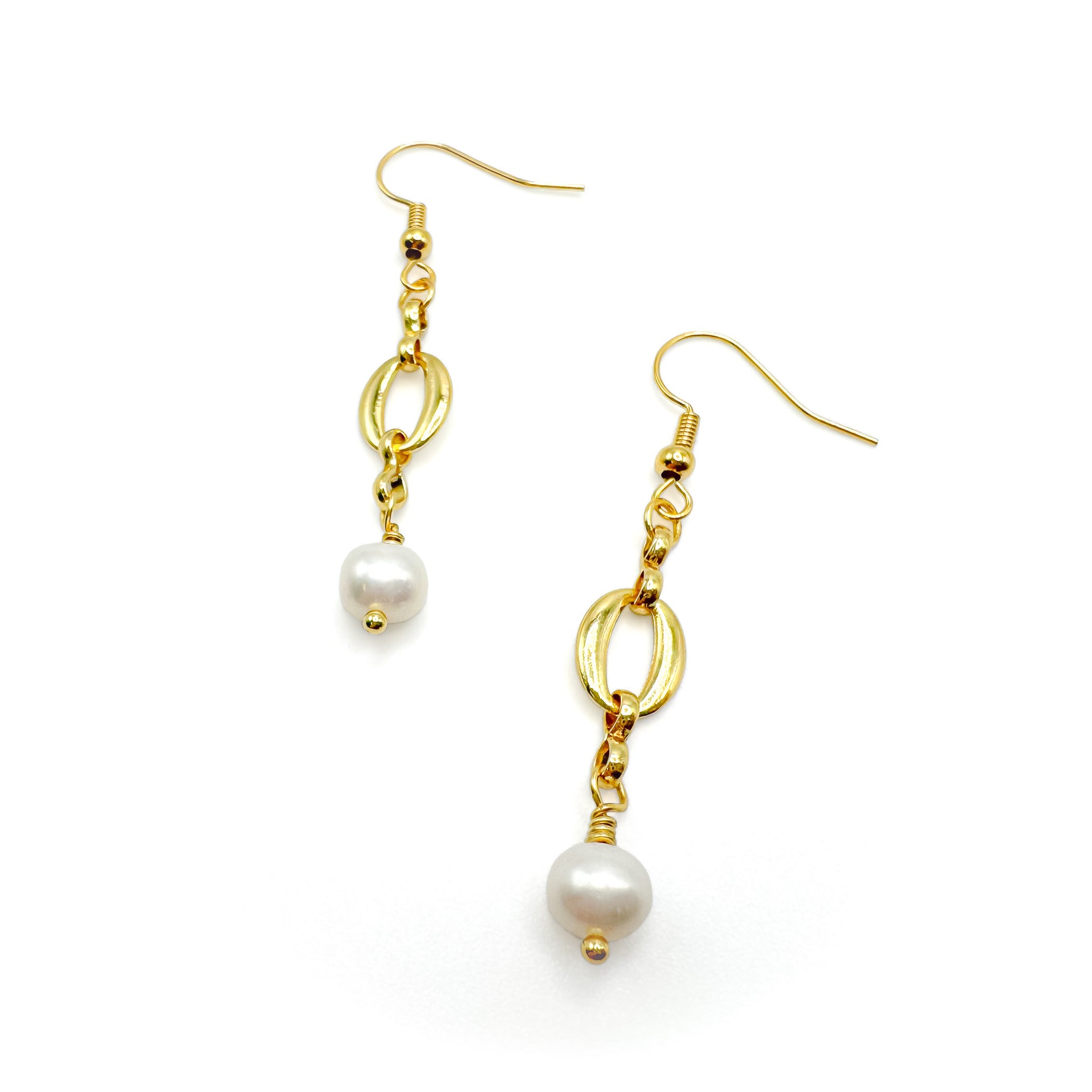 Gold  pearl dangle earrings
