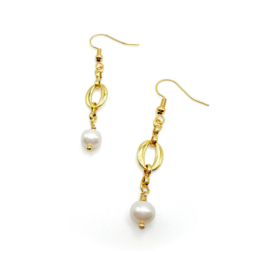 Gold  pearl dangle earrings