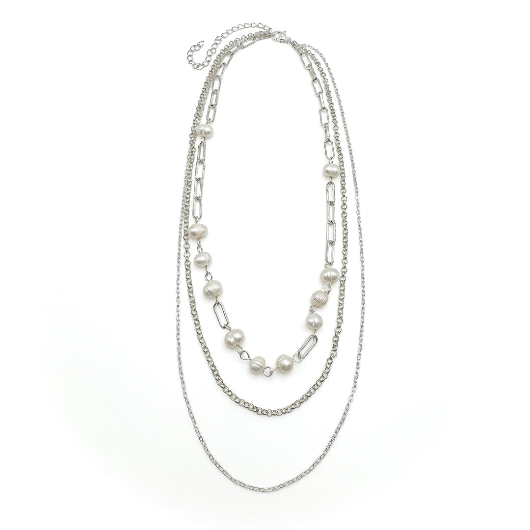Coquette silver necklace