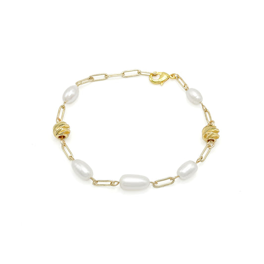 Pearl gold paperclip chain bracelet