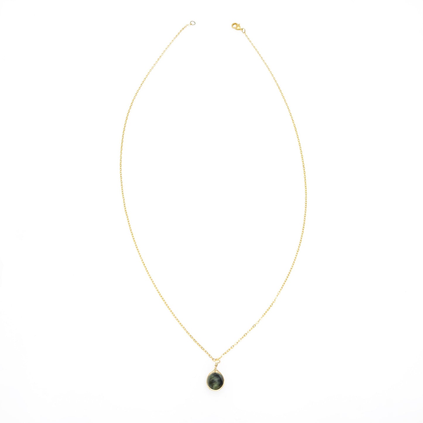 Green jade gold short necklace