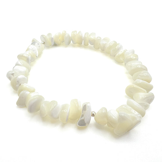 Mother of Pearl stretch bracelet