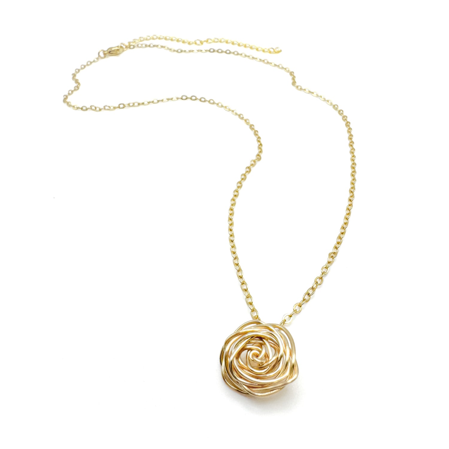 Gold rose flower necklace