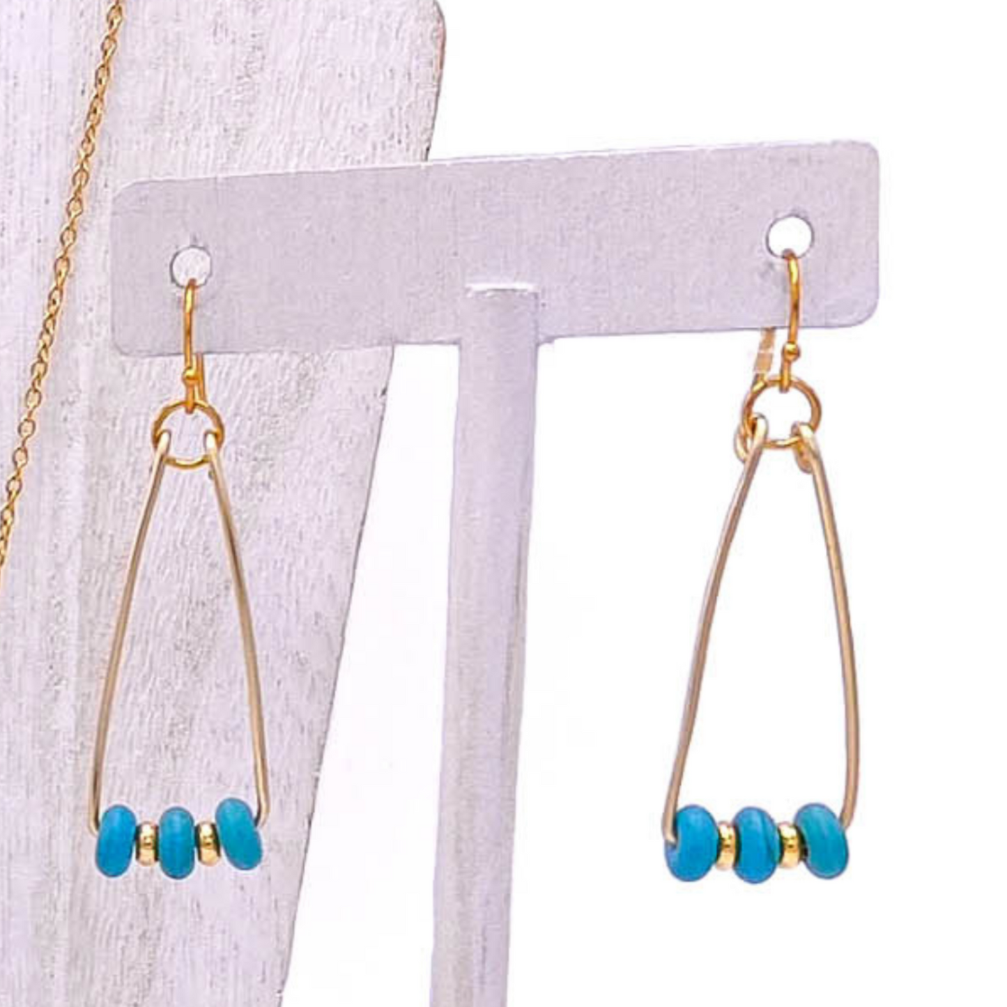 Turquoise gold earrings