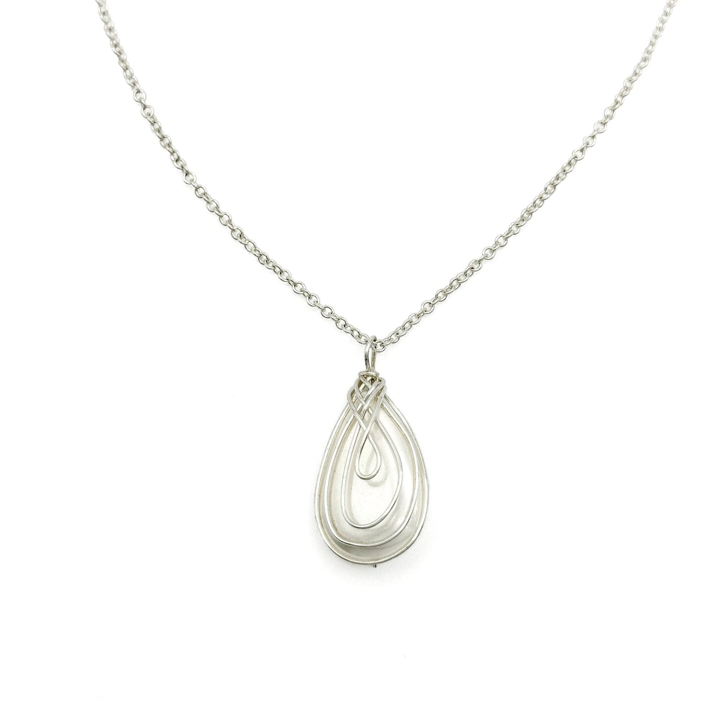 Mother of pearl silver necklace