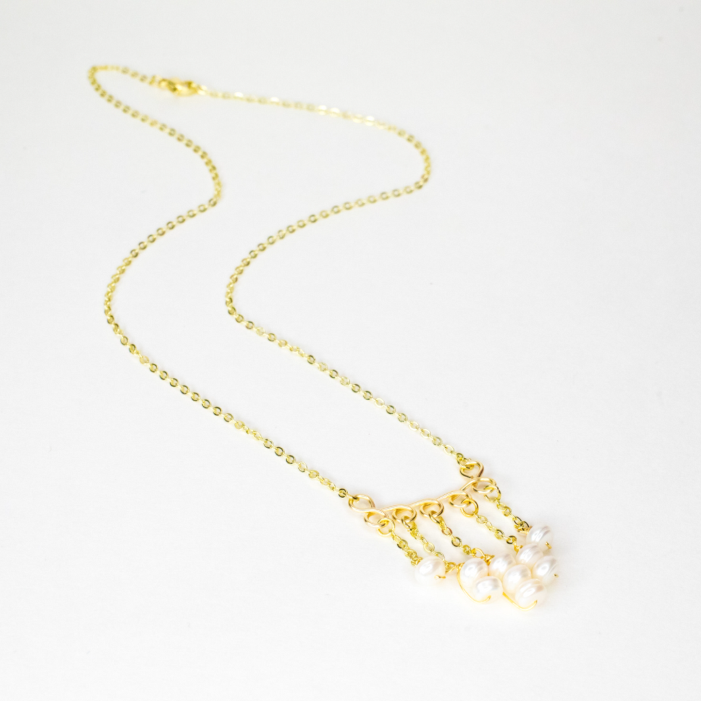 Freshwater pearl gold necklace